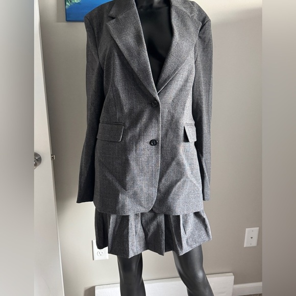 H&M Charcoal Checkered Blazer and Skirt Set - Picture 3 of 13